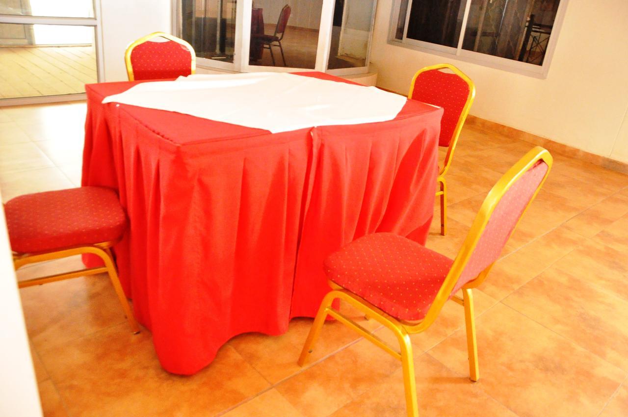 Easy View Hotel Mbarara Buitenkant foto